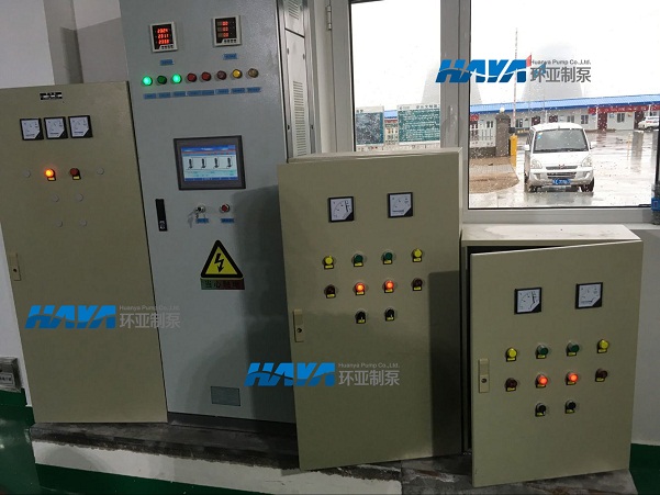 控制柜.jpg 內(nèi)蒙古(蒙西1000千伏變電站)深井消防泵設(shè)備安裝調(diào)試完畢(圖2)