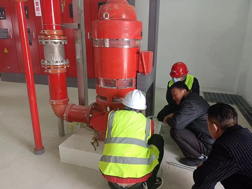 環(huán)亞售后奔赴工地進行長軸深井消防泵培訓(圖3) 微信圖片_20230222150009.jpg